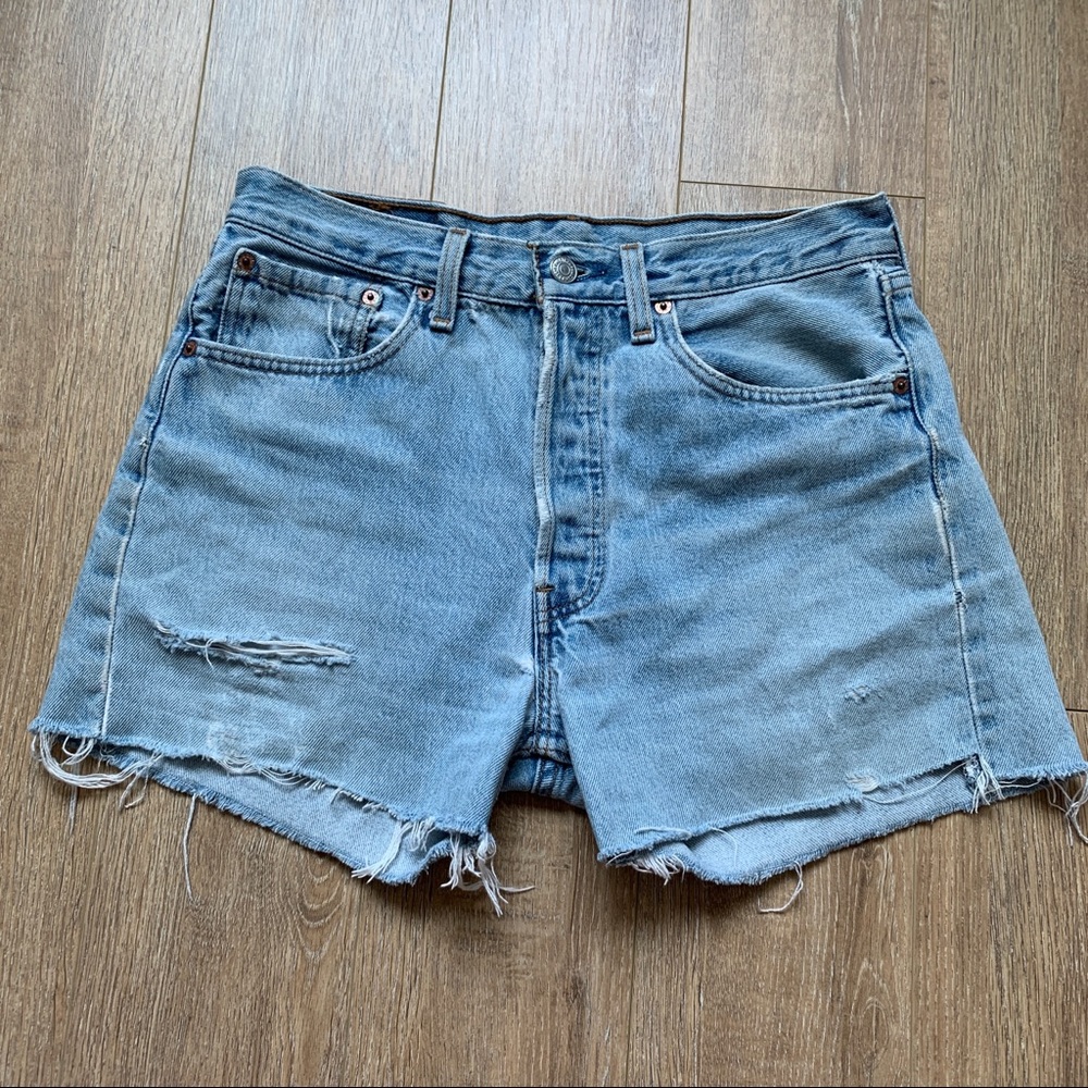 Vintage Levi’s High Waisted Denim Shorts